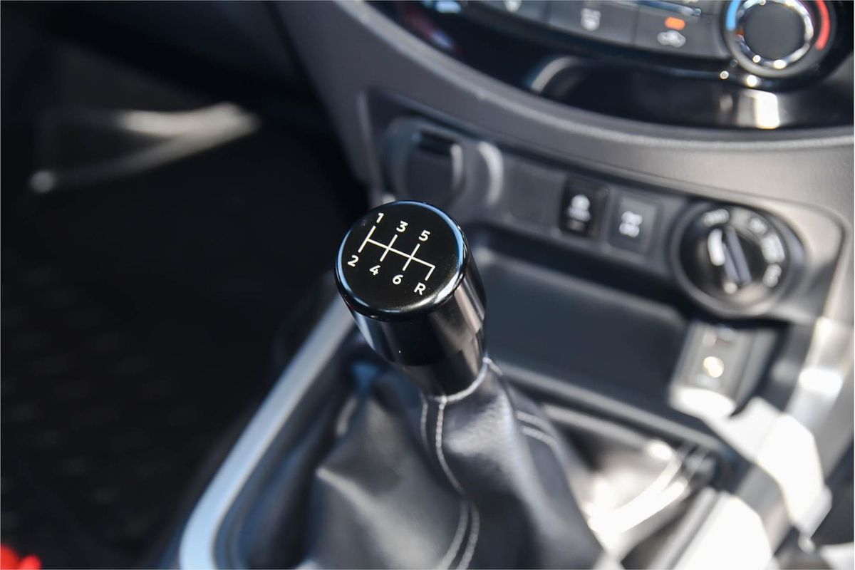 2018 Nissan Navara ST D23 Series 3 4X4