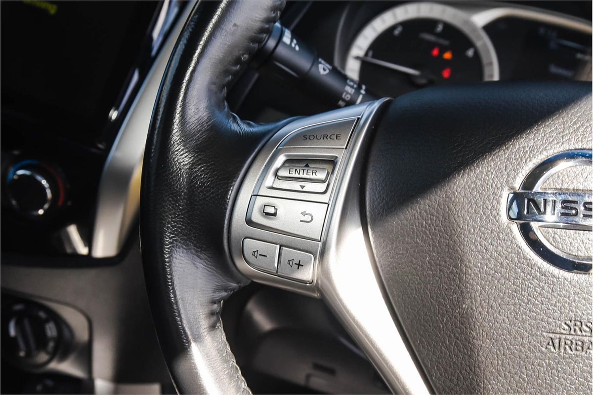 2018 Nissan Navara ST D23 Series 3 4X4