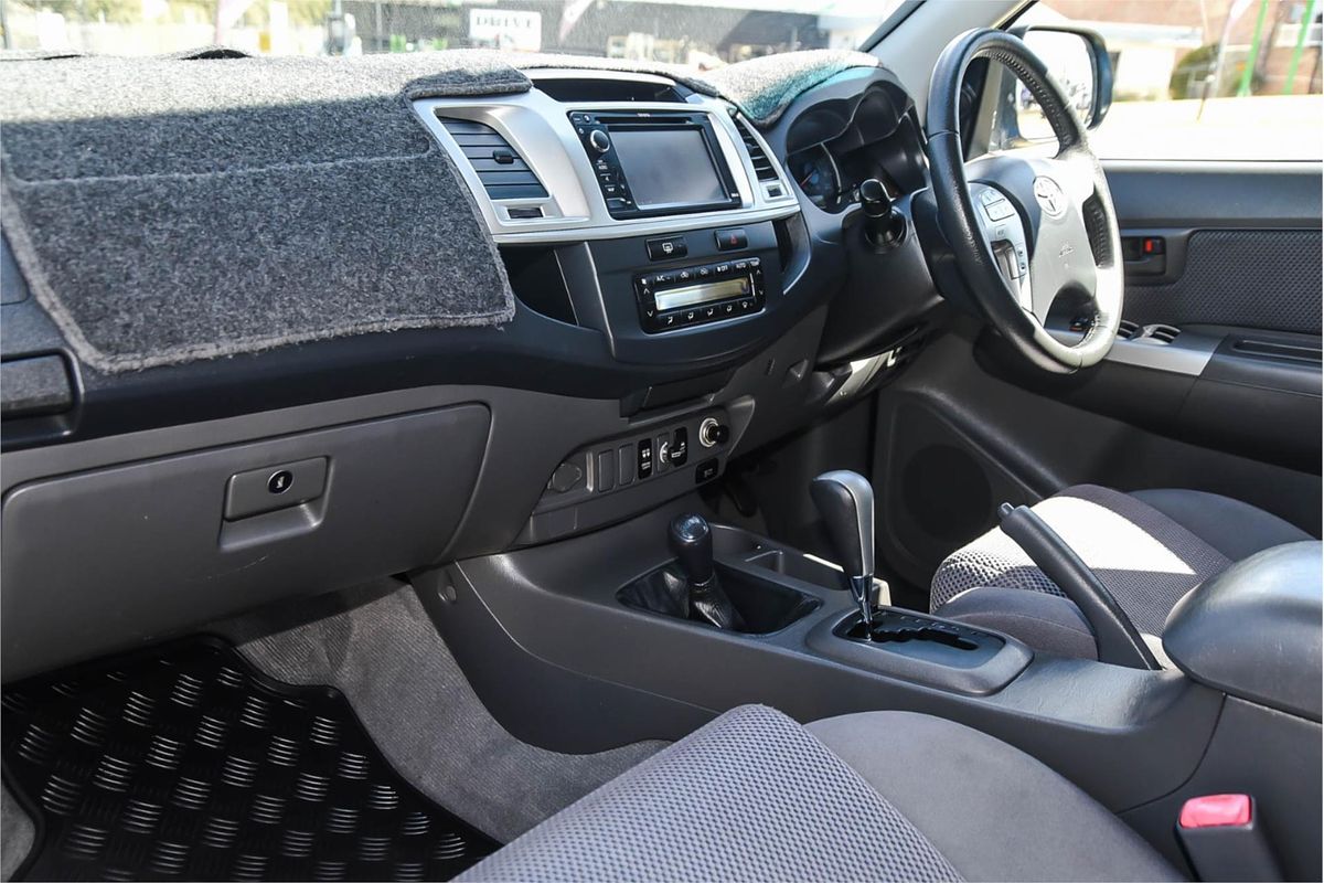 2013 Toyota Hilux SR5 KUN26R 4X4