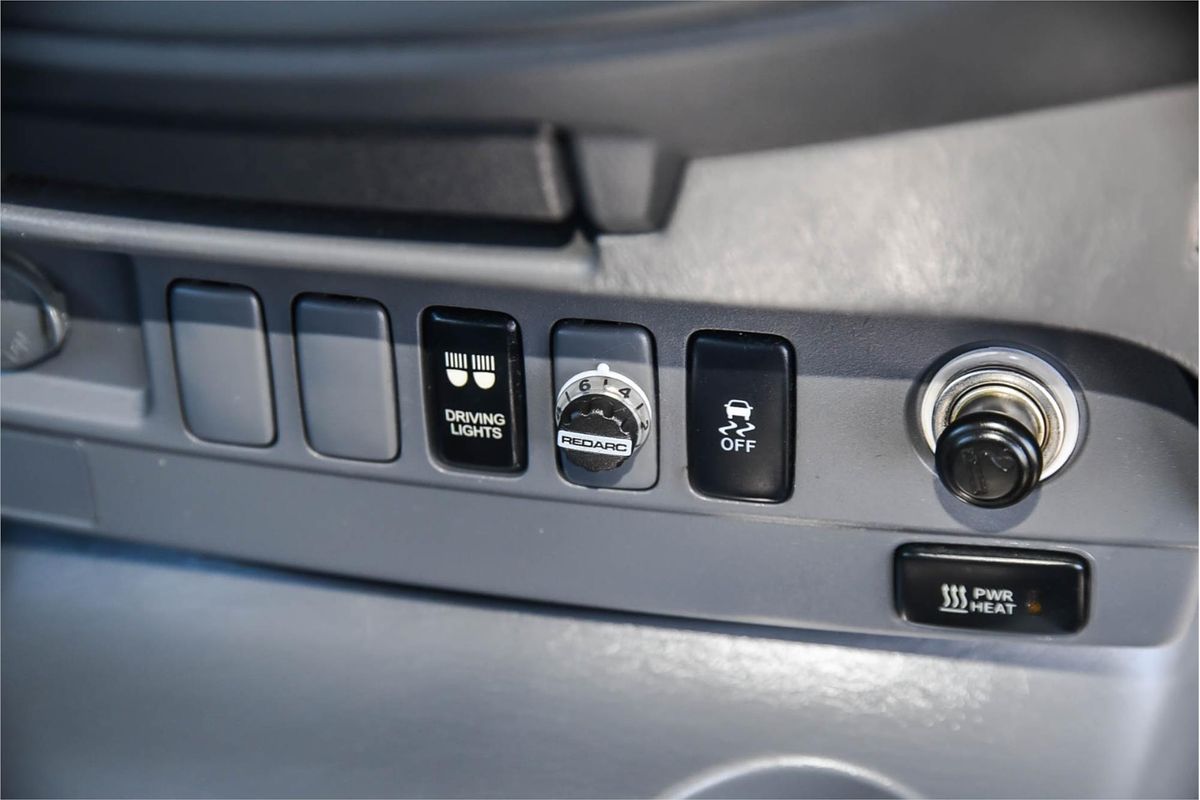 2013 Toyota Hilux SR5 KUN26R 4X4