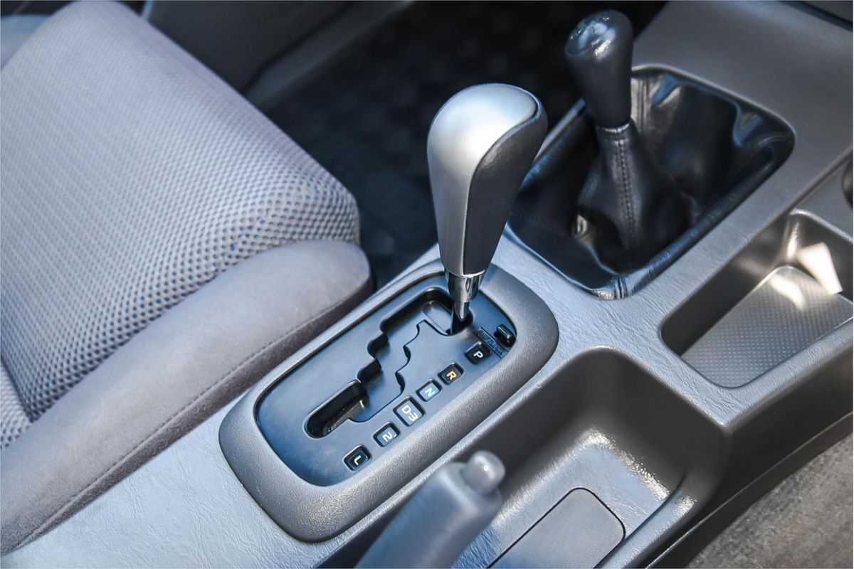 2013 Toyota Hilux SR5 KUN26R 4X4