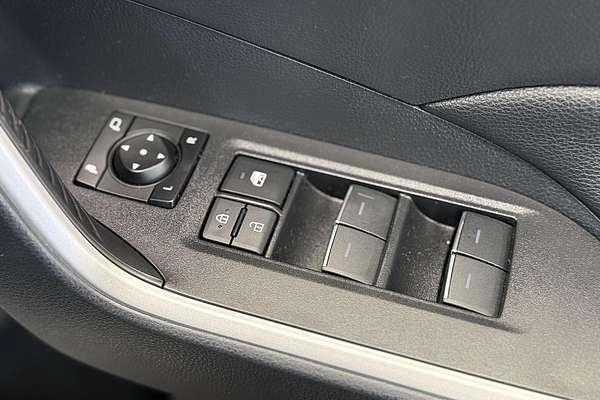 2025 Toyota RAV4 GXL AXAH52R