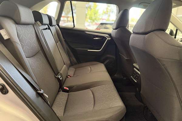 2025 Toyota RAV4 GXL AXAH52R