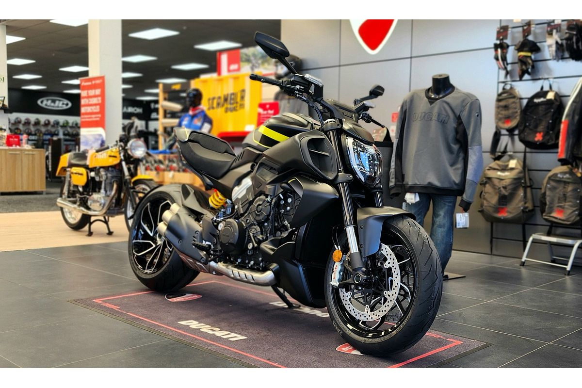 2025 Ducati Diavel V4