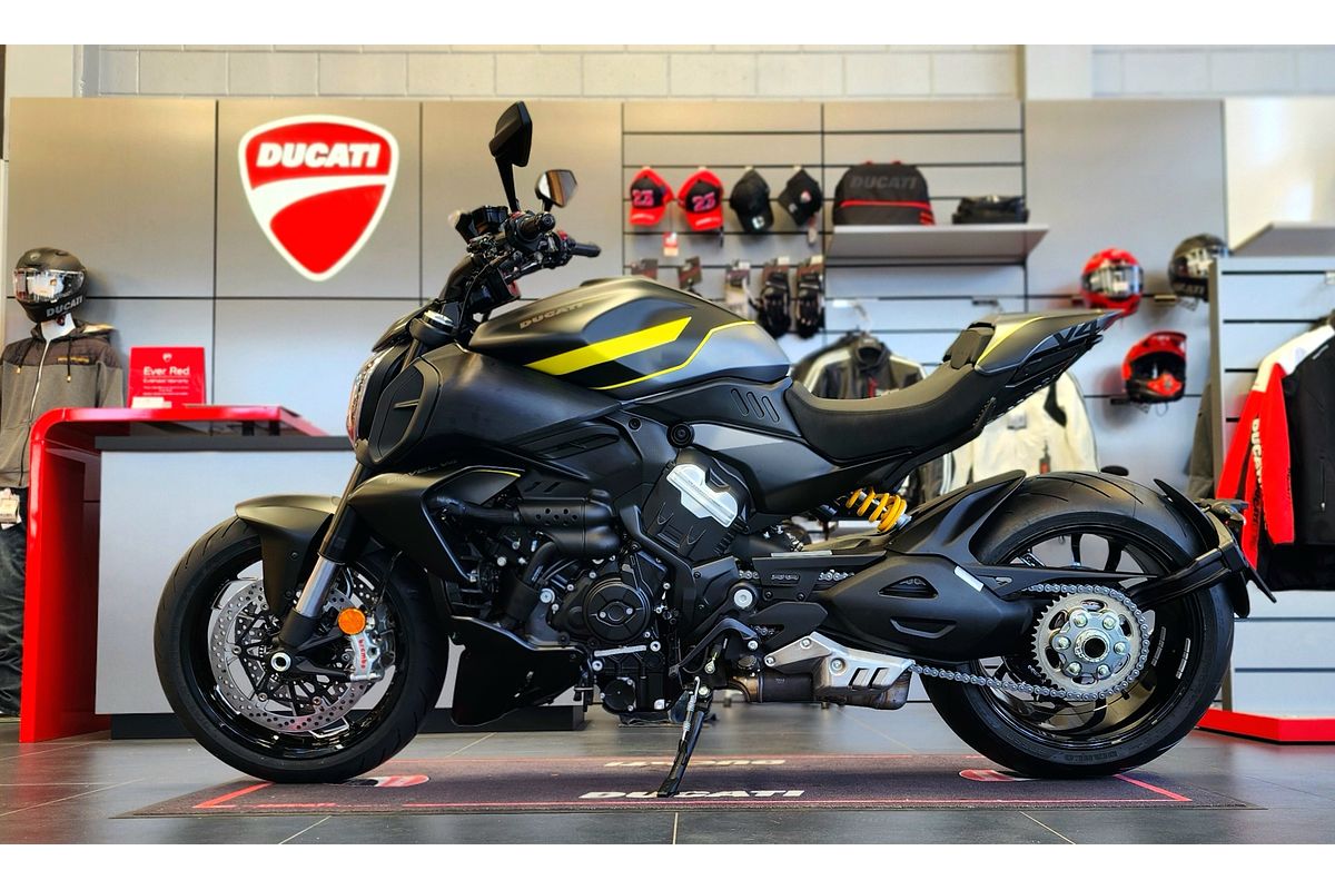 2025 Ducati Diavel V4
