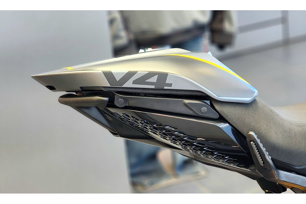 2025 Ducati Diavel V4