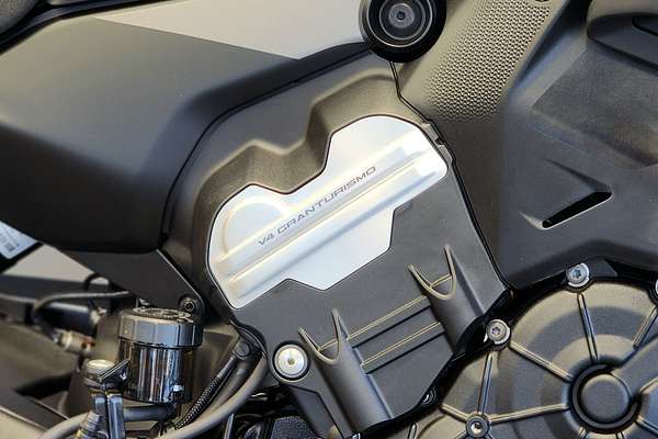 2025 Ducati Diavel V4