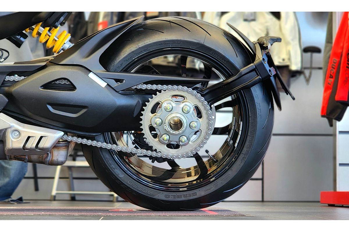 2025 Ducati Diavel V4