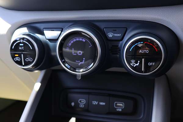 2025 Hyundai Venue Elite QX.V5