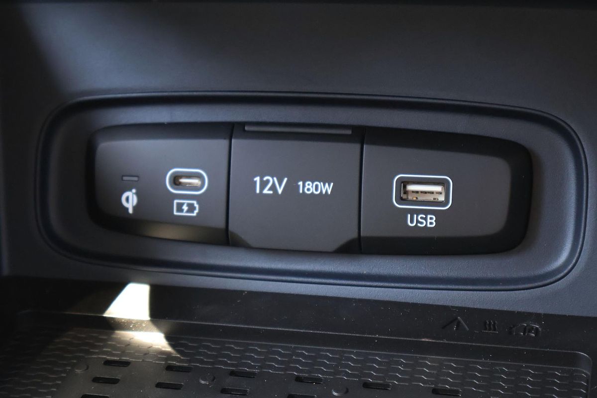 2025 Hyundai Venue Elite QX.V5