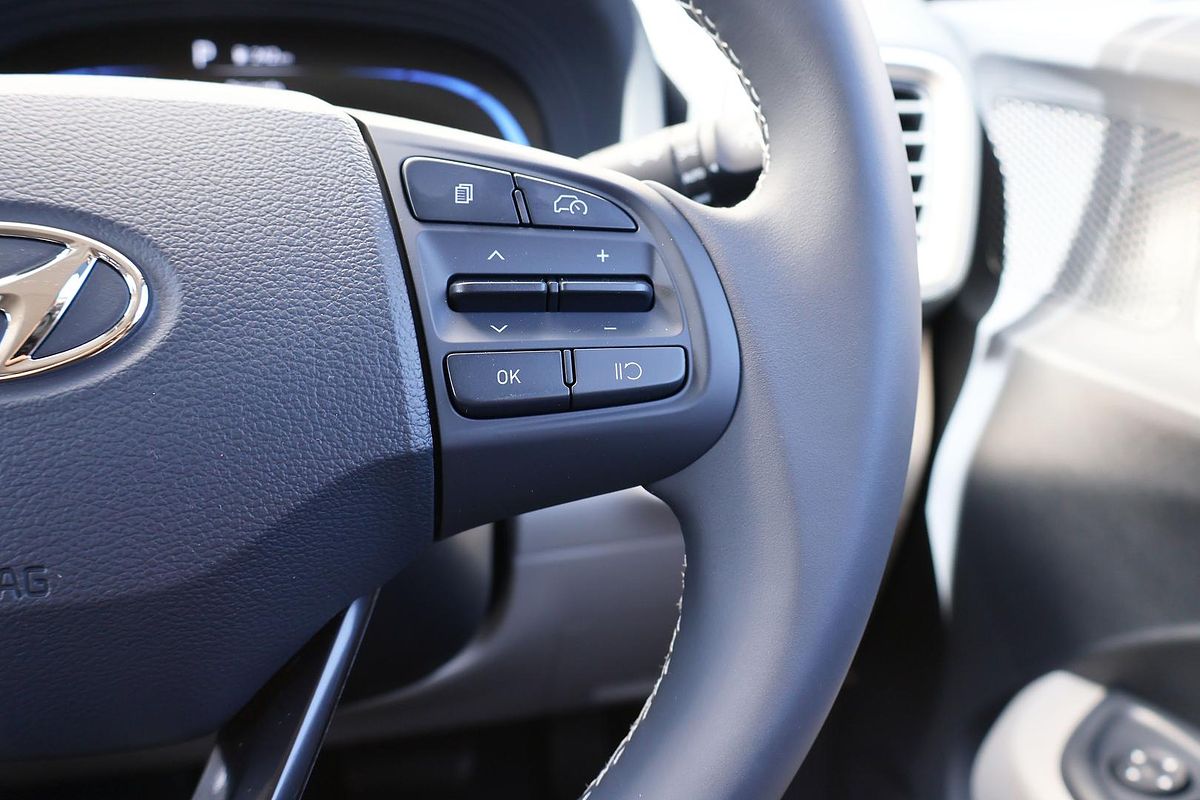 2025 Hyundai Venue Elite QX.V5