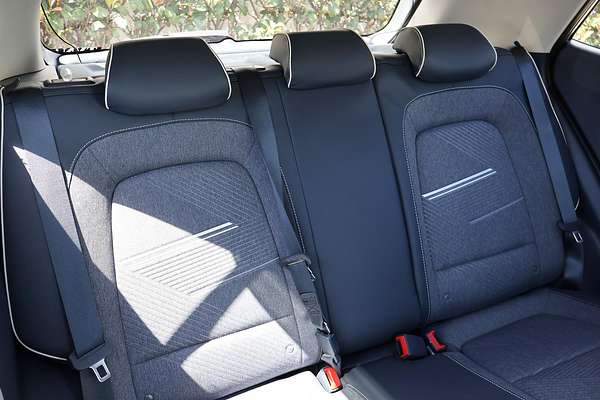 2025 Hyundai Venue Elite QX.V5