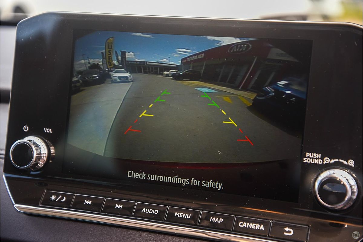 2025 Mitsubishi Outlander LS ZM