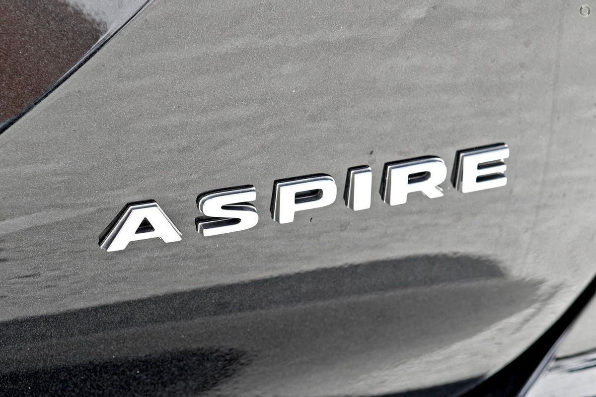 2025 Mitsubishi Outlander Aspire ZM