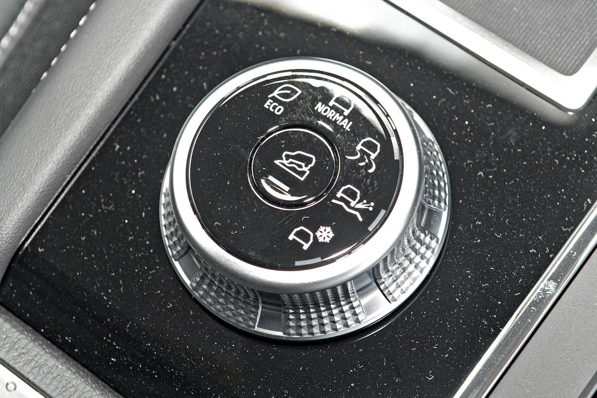 2025 Mitsubishi Outlander Aspire ZM