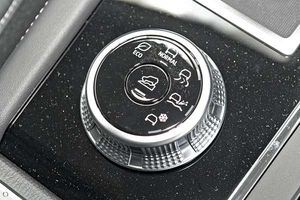 2025 Mitsubishi Outlander Aspire ZM