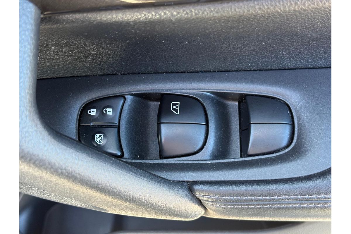 2018 Nissan X-TRAIL ST-L T32 Series II