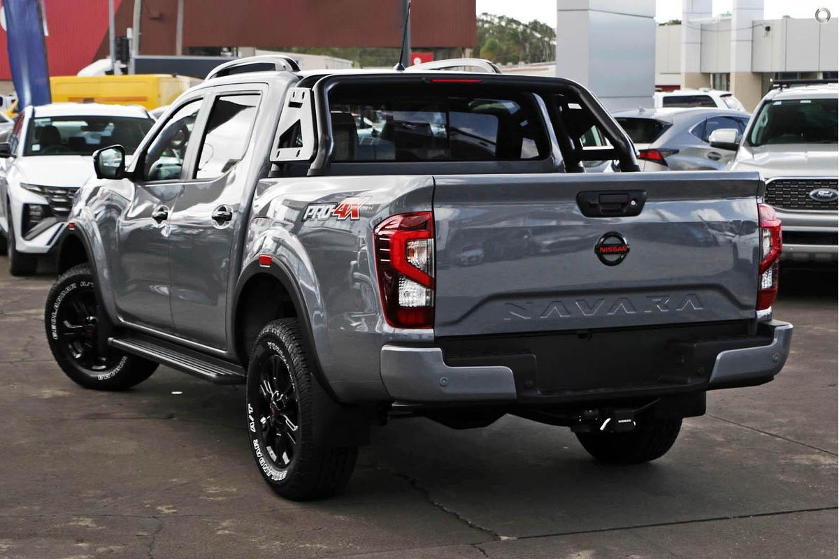 2025 Nissan Navara PRO-4X D23