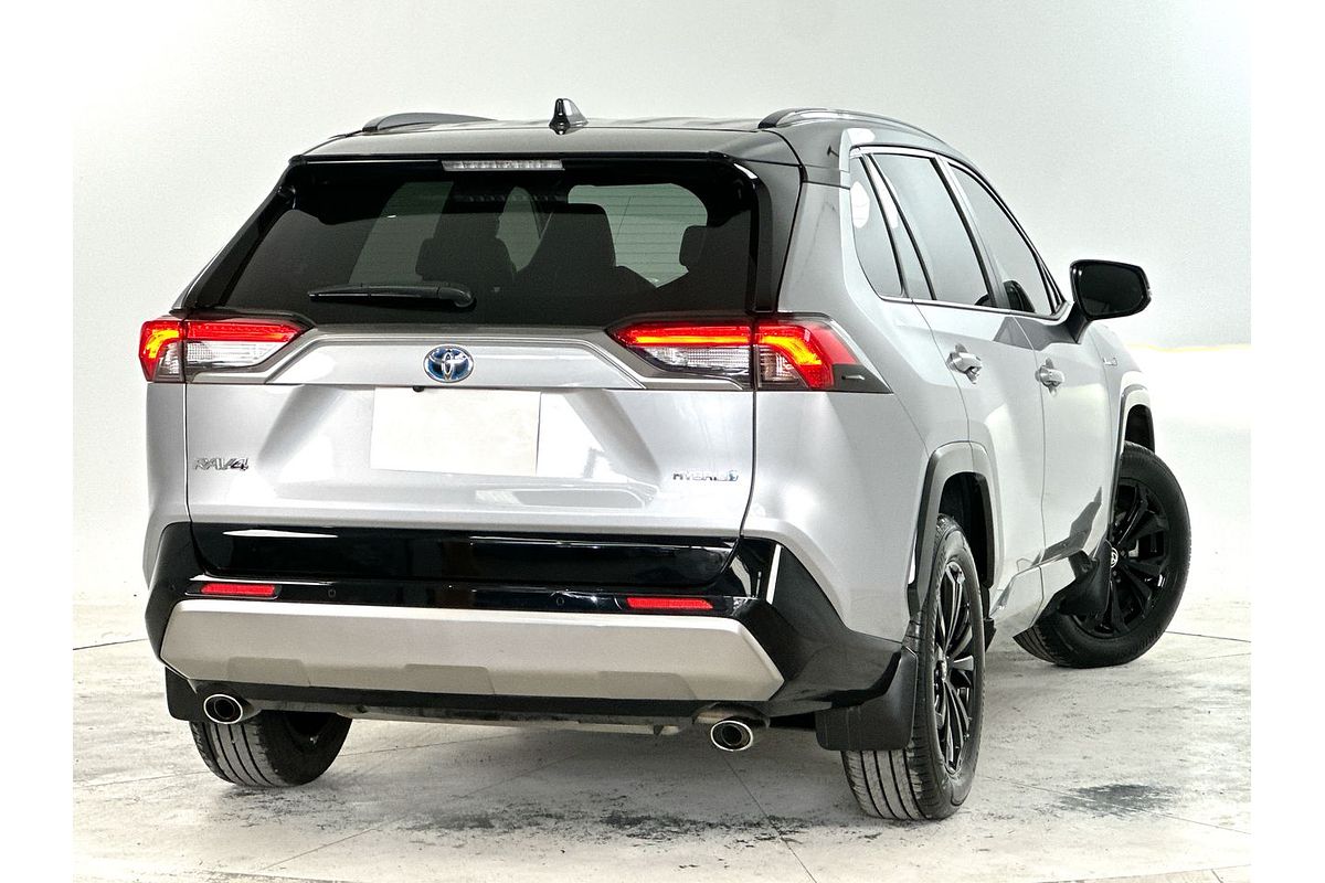 2024 Toyota RAV4 XSE AXAH52R