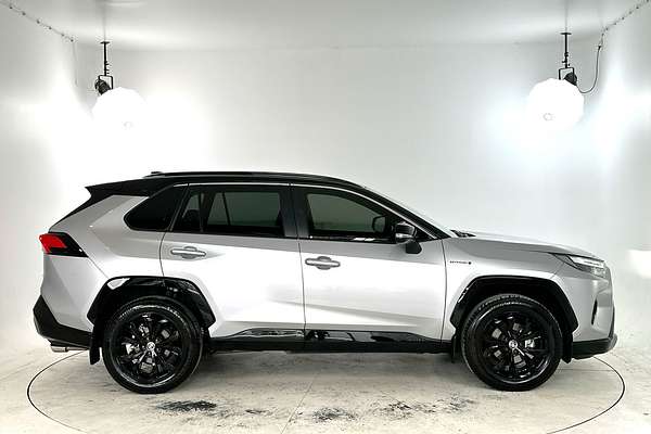 2024 Toyota RAV4 XSE AXAH52R