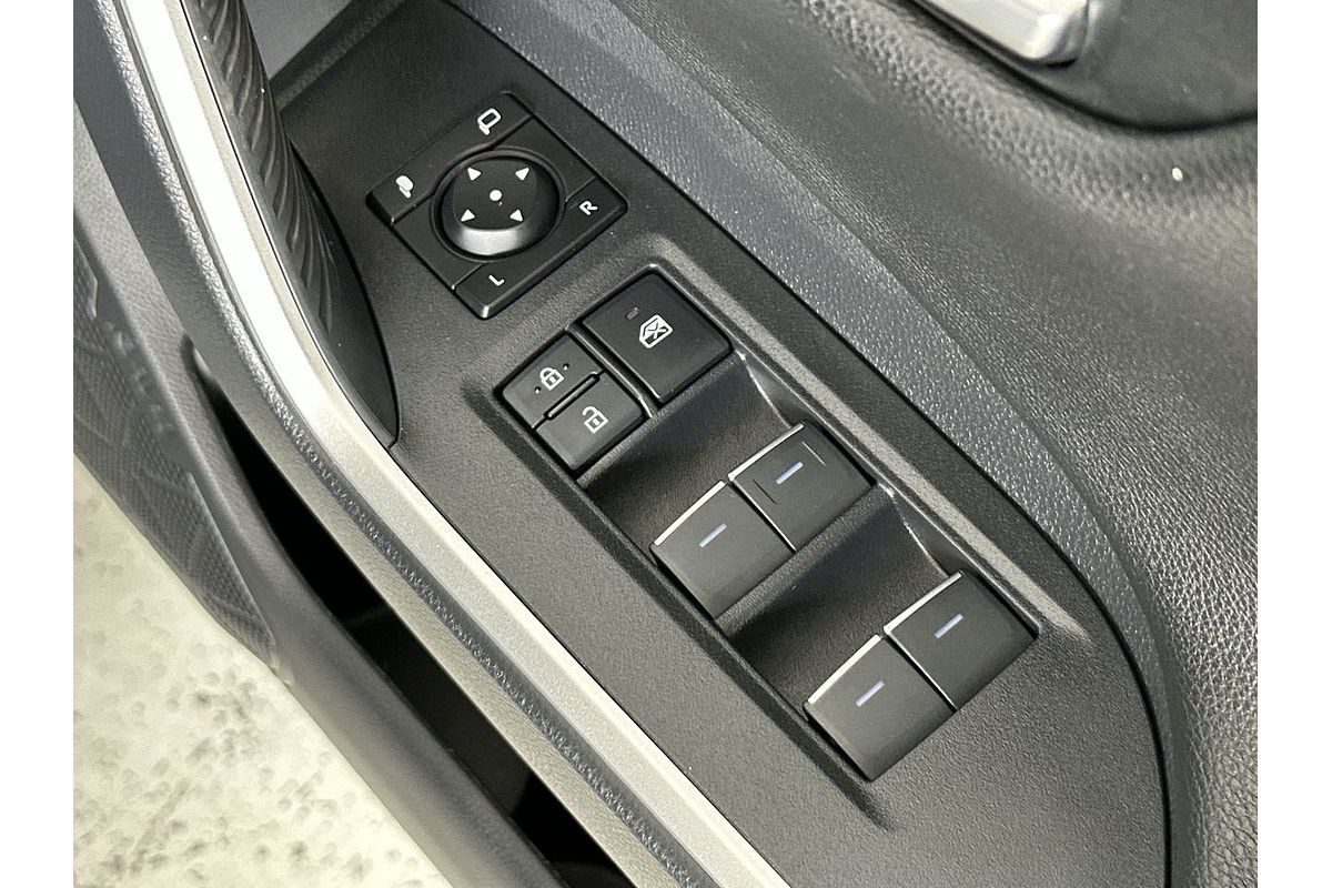 2024 Toyota RAV4 XSE AXAH52R