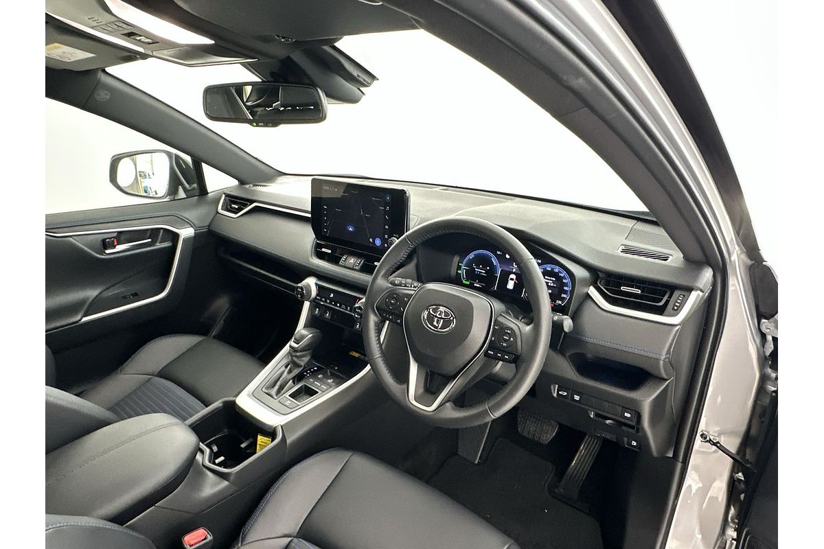 2024 Toyota RAV4 XSE AXAH52R