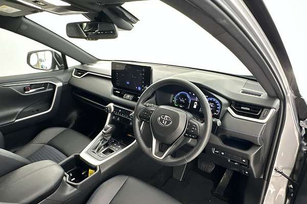 2024 Toyota RAV4 XSE AXAH52R