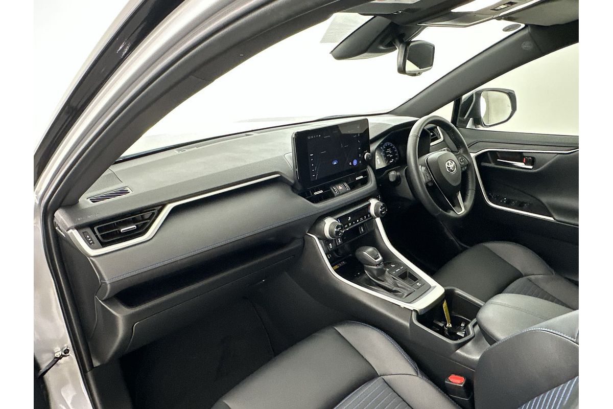 2024 Toyota RAV4 XSE AXAH52R