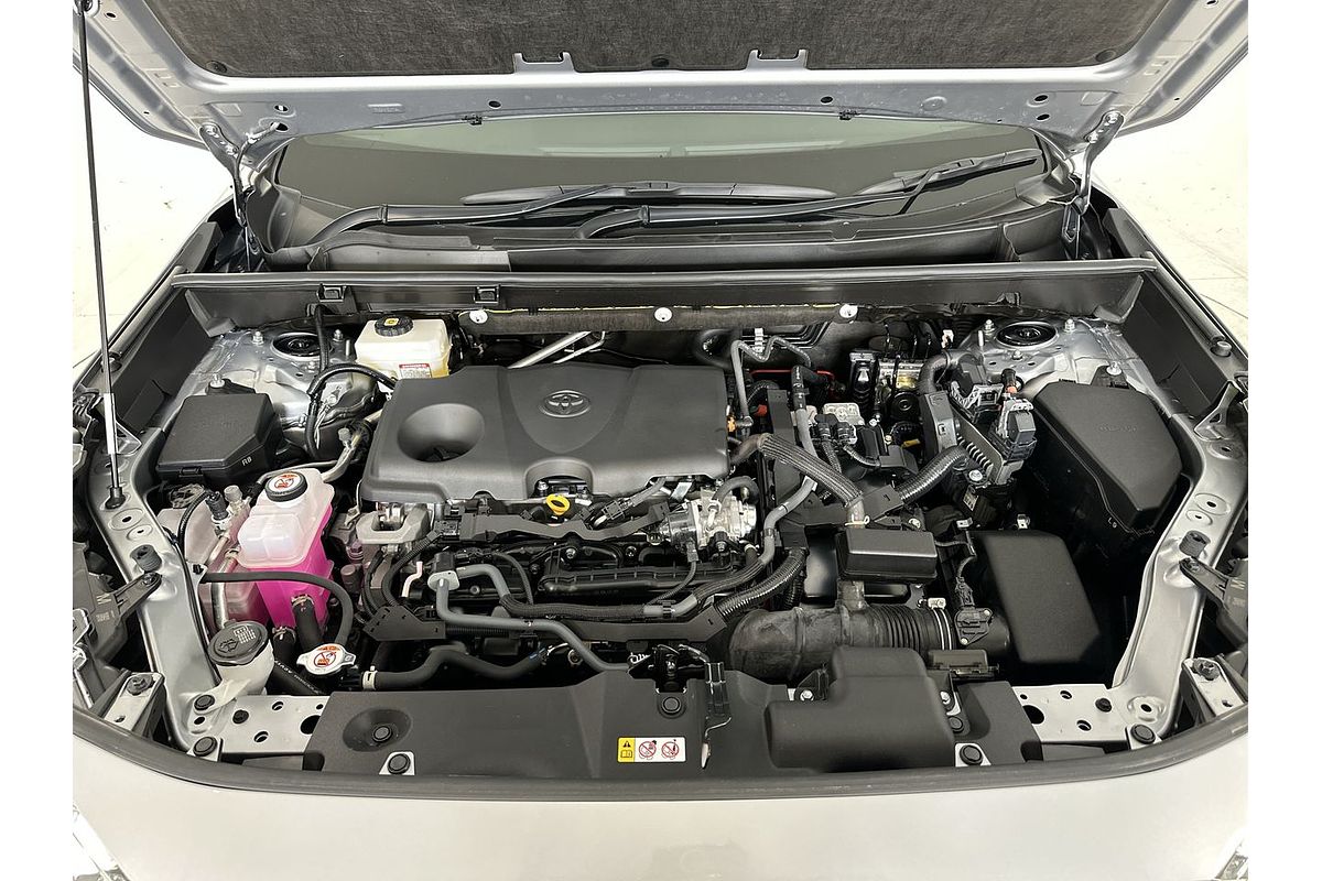 2024 Toyota RAV4 XSE AXAH52R