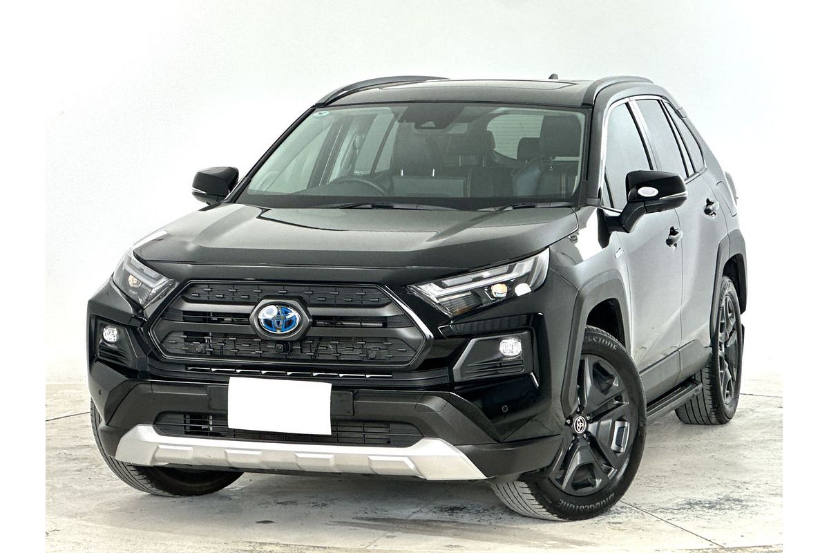 2024 Toyota RAV4 Edge AXAH54R