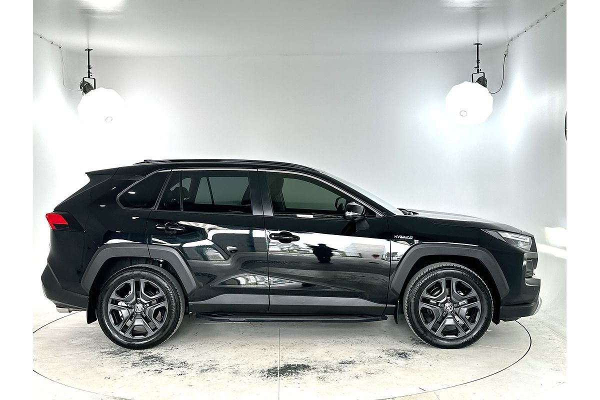 2024 Toyota RAV4 Edge AXAH54R