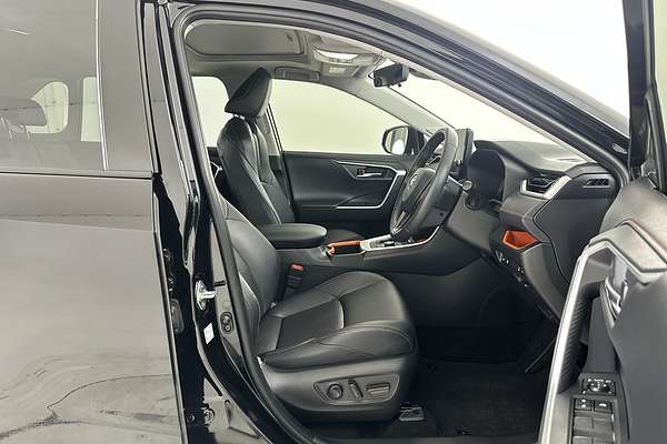 2024 Toyota RAV4 Edge AXAH54R