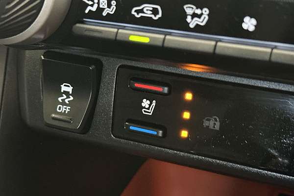 2024 Toyota RAV4 Edge AXAH54R