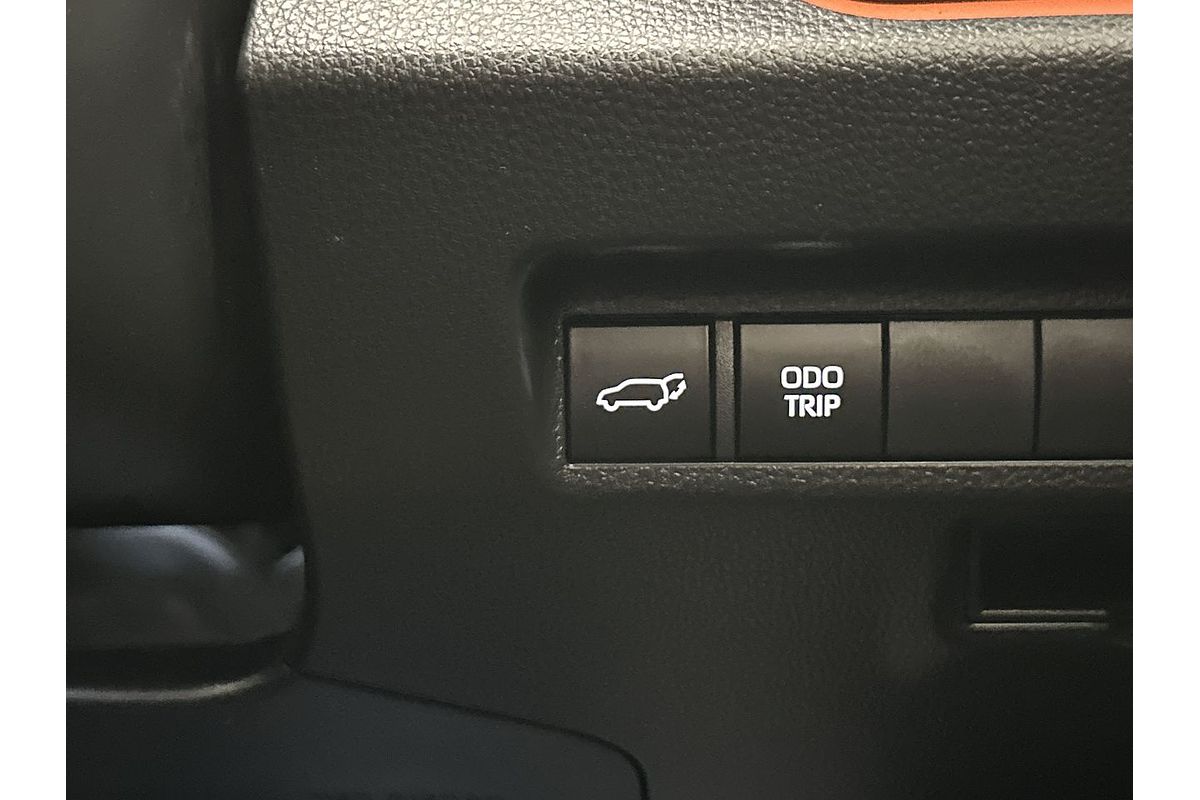 2024 Toyota RAV4 Edge AXAH54R