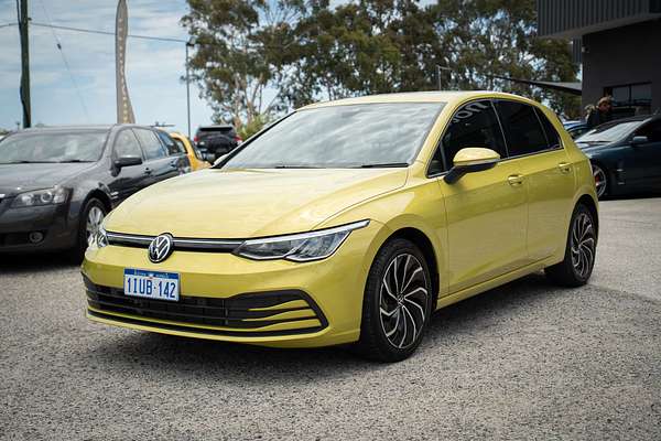 2022 Volkswagen Golf 110TSI 8