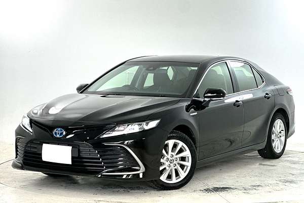 2024 Toyota Camry Ascent AXVH70R