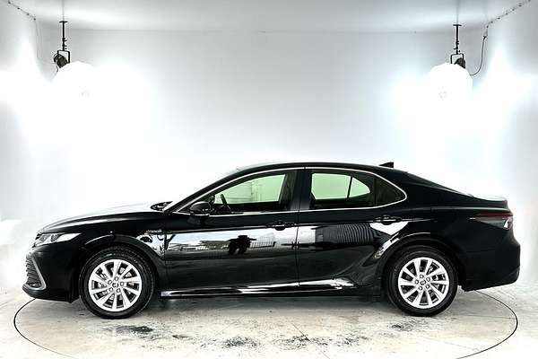 2024 Toyota Camry Ascent AXVH70R