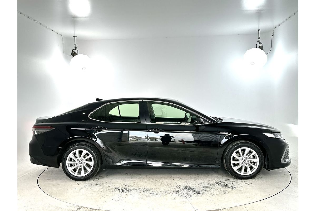 2024 Toyota Camry Ascent AXVH70R