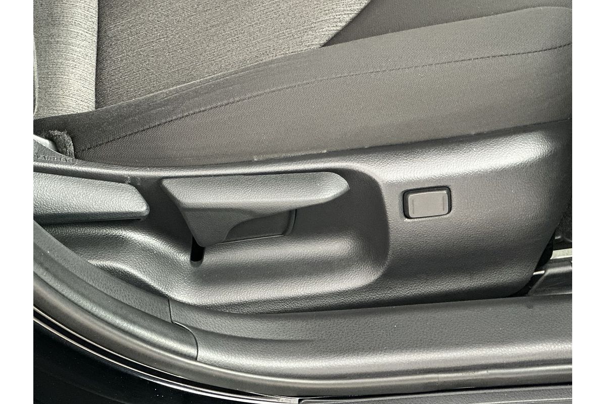 2024 Toyota Camry Ascent AXVH70R