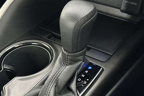 2024 Toyota Camry Ascent AXVH70R