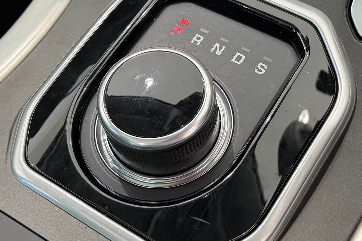 2017 Land Rover Range Rover Evoque TD4 150 SE L538