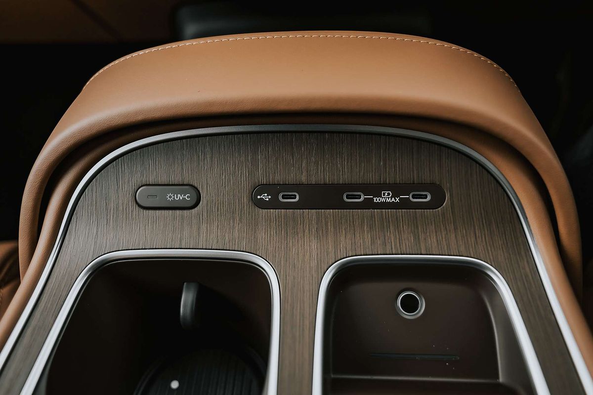 2025 Hyundai Palisade Calligraphy LX3.V1