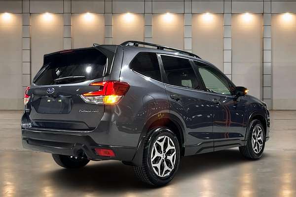 2023 Subaru Forester 2.5i S5