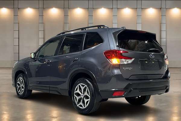 2023 Subaru Forester 2.5i S5