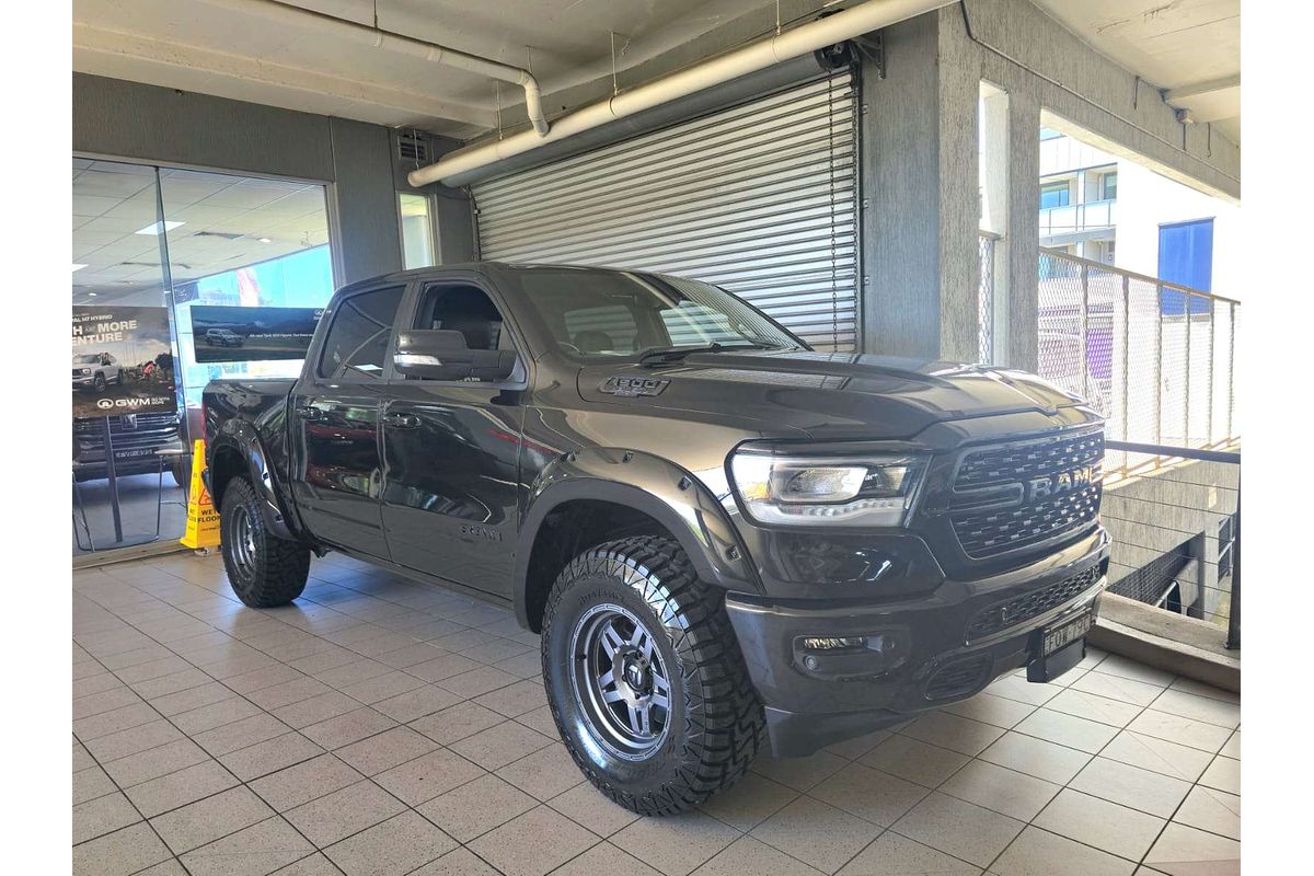 RAM 1500 BIG HORN 11  SWB 4x4 MY22 UTILITY