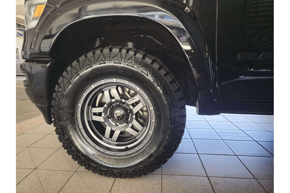 RAM 1500 BIG HORN 11  SWB 4x4 MY22 UTILITY