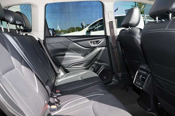 2020 Subaru Forester 2.5i-S S5