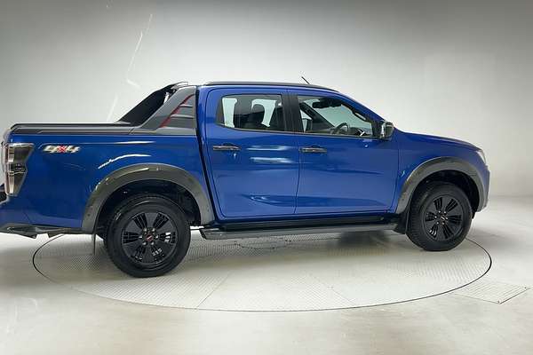 2022 Isuzu D-MAX X-TERRAIN 4X4