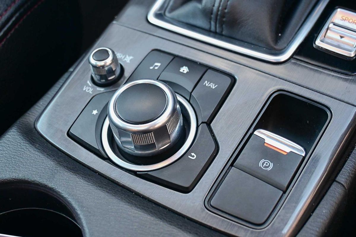 2015 Mazda CX-5 Grand Touring KE Series 2