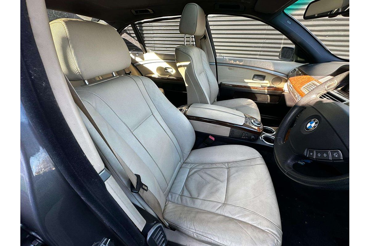 2007 BMW 7 Series 740Li E66
